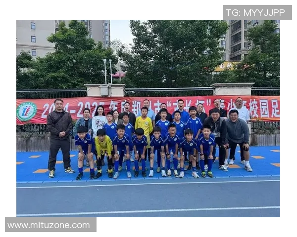 足球队拍照姿势大揭秘如何展现团队精神与个性魅力